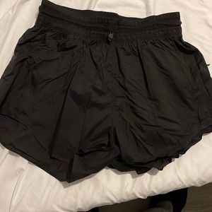 NWOT lululemon running shorts
